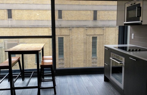 Church and Wellesley Condominio | Beautiful Furnished Condo next to College Subway Station