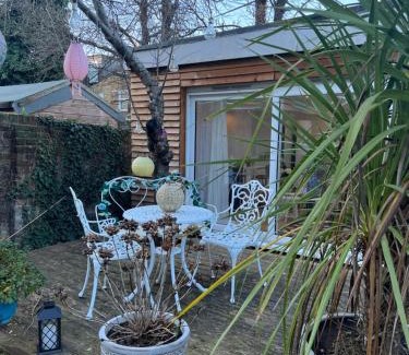 Springfield Apartamento | Beautiful Garden View Apartment London