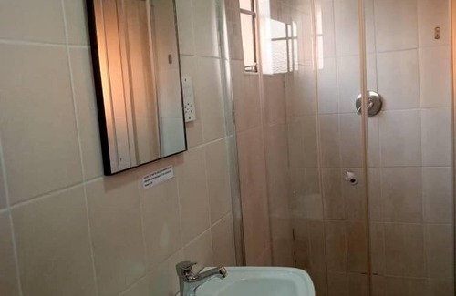 Palapye Casa | Beautiful gate guest house