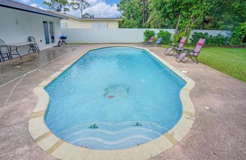Miami Gardens Casa | Beautiful Gem in Miami Gardens w Heated Pool