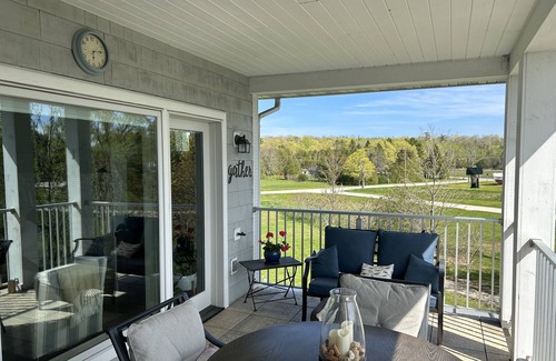 Gills Rock Condominio | Beautiful Gills Rock condo overlooking Lake Michigan.