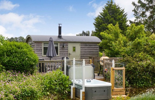 Badlesmere Cabina | Shepherds Hut con bañera de hidromasaje en una impresionante ubicación rural