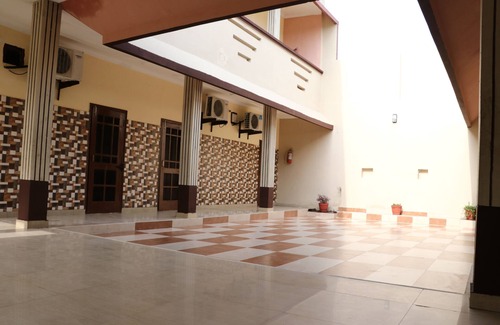 Amritsar Villa | Hermoso grupo n matrimonio estancia cabaña en Amritsar