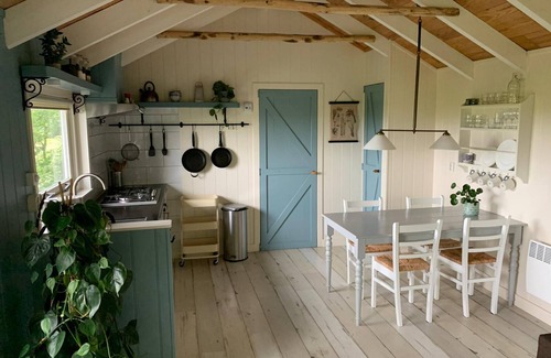 Burgerbrug Cabaña | Beautiful guest house with green private garden