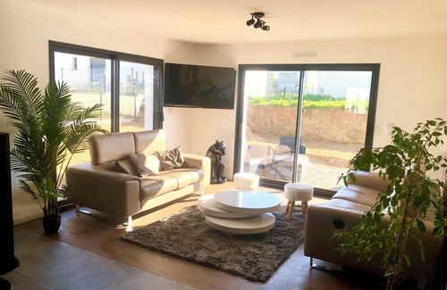 Courseulles-sur-Mer Casa | Beautiful house near the beach with private indoor Jacuzzi in Courseulles Sur Mer