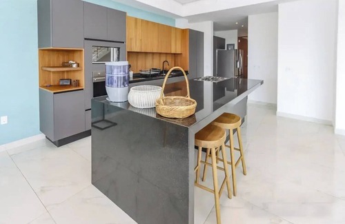 Bahía Puerto Marqués Casa | Hermosa casa con alberca, club de playa, vista al mar y montaña, Fracc exclusivo