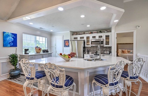 Hampton Casa | Beautiful Hampton Home w/ Gazebo & Backyard!