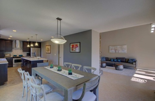 Weaverville Casa | Beautiful hilltop retreat, secluded yet convenient to Asheville, Weaverville.