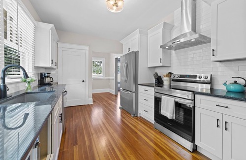 Greensboro Casa | Beautiful Historic Home in Fisher Park