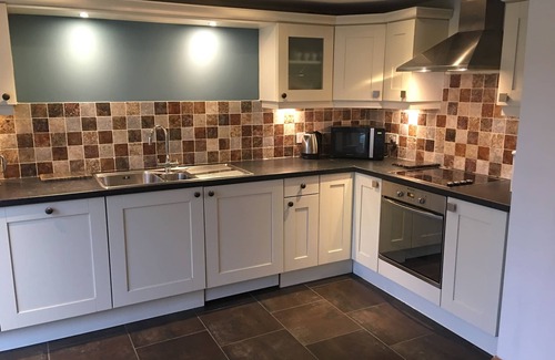 Defford Casa | Hermosa conversión histórica y espaciosa de Granero en el corazón de Worcestershire