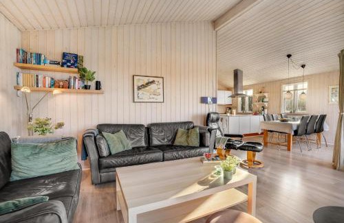 Vestervig Casa | Beautiful Holiday Home With A Lovely View Of The Fjord And The Sea