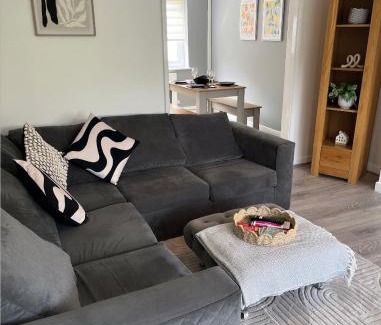 Blyth Casa | Beautiful holiday home South Beach Blyth 3 minute walk to the beach