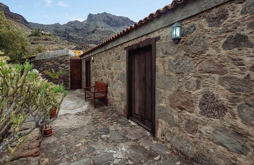 La Aldea de San Nicolas Casa | bonita casa rural cercana al mar y lejos del turismo de masas