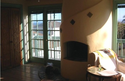 West Mesa Casa | Hermosa casa, a 1/2 cuadra del océano, con piscina, jardín, detalles artesanales