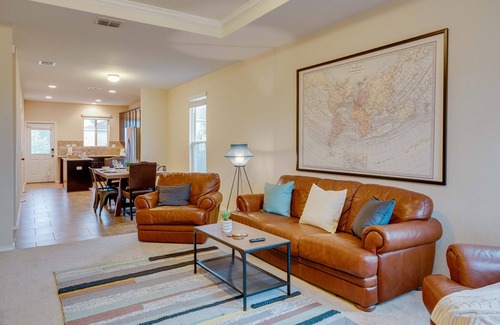 Converse Casa | Beautiful Home Close to Randolph Air Force Base