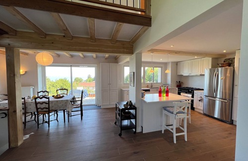 Evian-les-Bains Casa | Beautiful home in Evian-les-Bains with views onto Lake Geneva