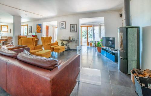 Besse-sur-Issole Casa | Beautiful Home In Besse-Sur-Issole