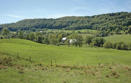 Riom-es-Montagnes Casa | Beautiful Home In Riom-Ès-Montagnes