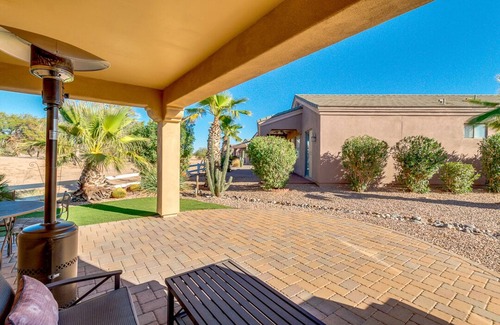 Eloy Casa | Beautiful home in a gated community on a golf course, w