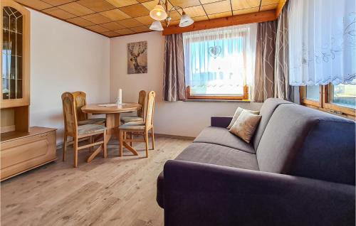 Adorf Casa | Beautiful Home In Adorfot Leubetha