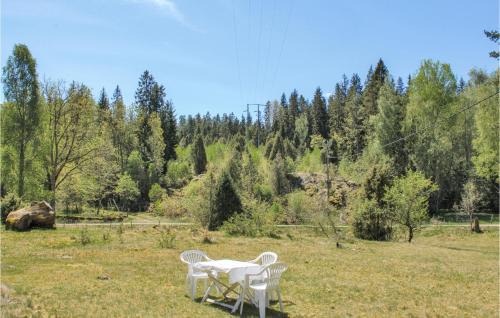 Tvetaryd Casa | Beautiful Home In Backaryd With Wifi