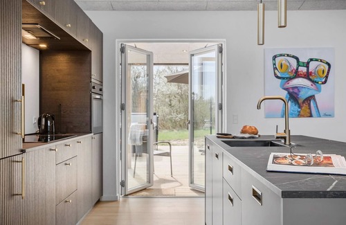 Hvidbjerg Strand Casa | Impresionante casa en Børkop con cocina