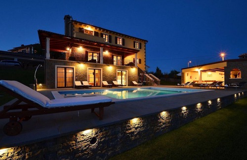 Sculci Casa | Hermosa casa en Buzet con sauna