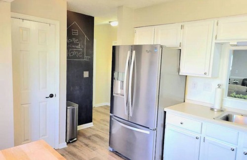 Greenbrier East Casa | Beautiful home in Chesapeake
