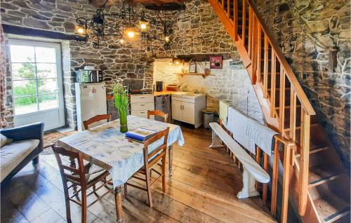 Cherrueix Casa | Beautiful Home In Cherrueix