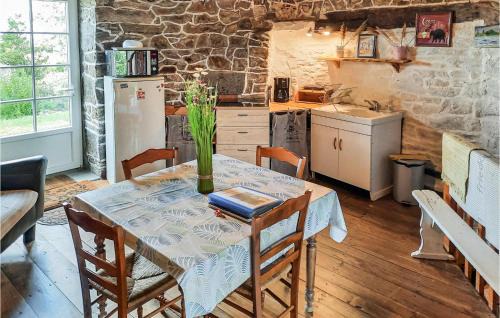 Cherrueix Casa | Beautiful Home In Cherrueix