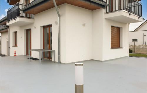 Strzeleczki Casa | Beautiful Home In Dobra Krapkowice