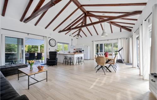 Sibenik Casa | Beautiful Home In Dubrava With Sauna