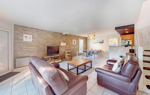 Kerherou Casa | Beautiful Home In Moëlan-Sur-Mer