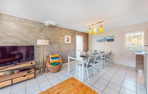 Kerherou Casa | Beautiful Home In Moëlan-Sur-Mer