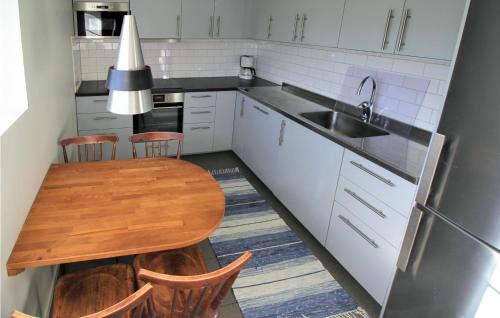 Grimslov Casa | Beautiful Home In Grimslöv With Sauna