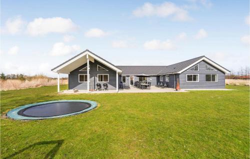Vaeggerlose Casa | Beautiful Home In Idestrup With Sauna