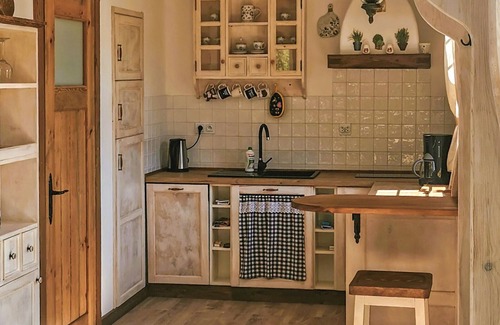 Kopalino Casa | Hermosa casa en Kopalino con cocina.
