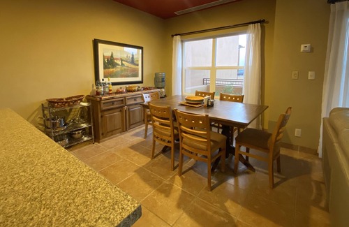 La Paz Casa | Hermosa casa en Las Colinas