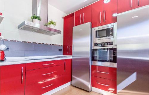 Cómpeta Casa | Beautiful Home In Malaga With Wifi