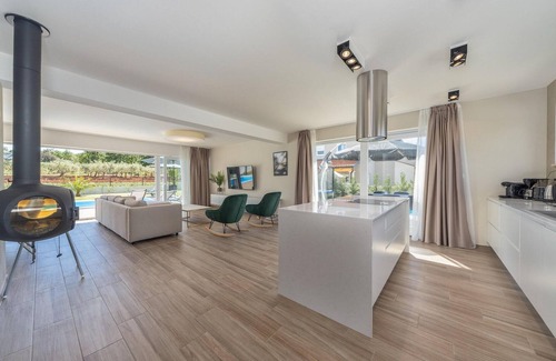 Rosini Casa | Villa Eni