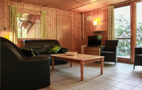 Neede Casa | Beautiful Home In Neede With Wifi