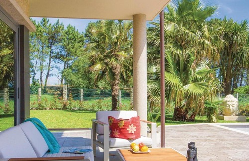 Montalvo Casa | Beautiful Home In Pontevedra With 4 Bedrooms, Private Swimming Pool And Swimming Pool