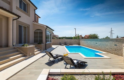 Antonci Casa | Hermosa casa en Porec