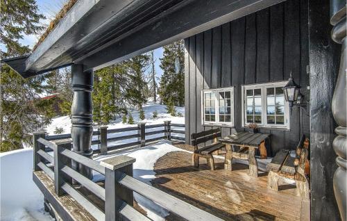 Sjusjoen Casa | Beautiful Home In Sjusjøen With Kitchen