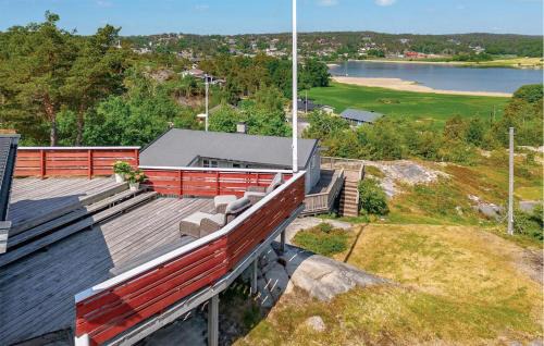 Sarpsborg Casa | Beautiful Home In Skjeberg With Kitchen