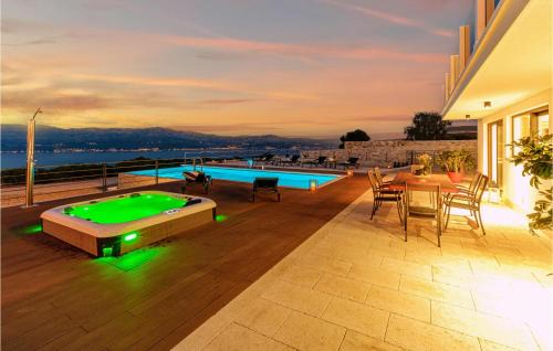 Supetar Casa | Beautiful Home In Splitska- Supetar