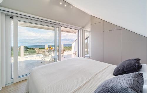 Supetar Casa | Beautiful Home In Splitska- Supetar