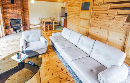 Majdy Casa | Beautiful Home In Stawiguda