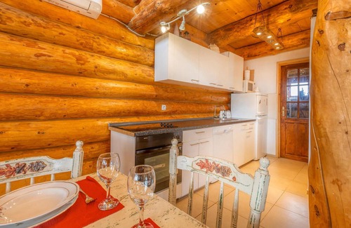 Lovinac Casa | Hermosa casa en Sveti Rok