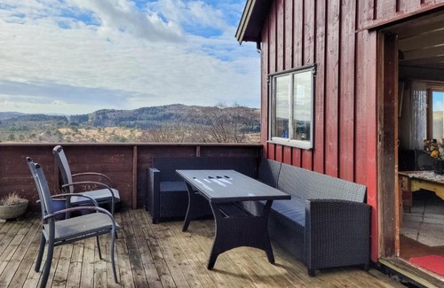 Sveio Casa | Beautiful Home In Sveio With Kitchen